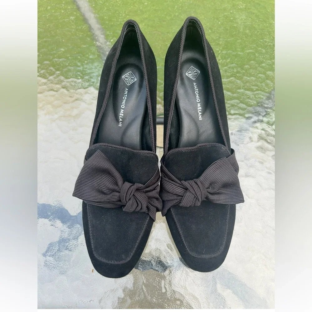 Antonio Melani 7.5 black bow faux suede block heel slip on loafers shoes